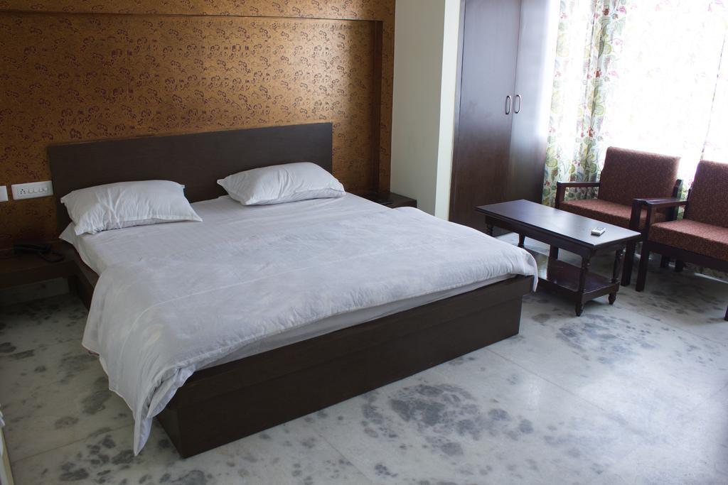 Hotel Holiday Home Jaipur Rom bilde